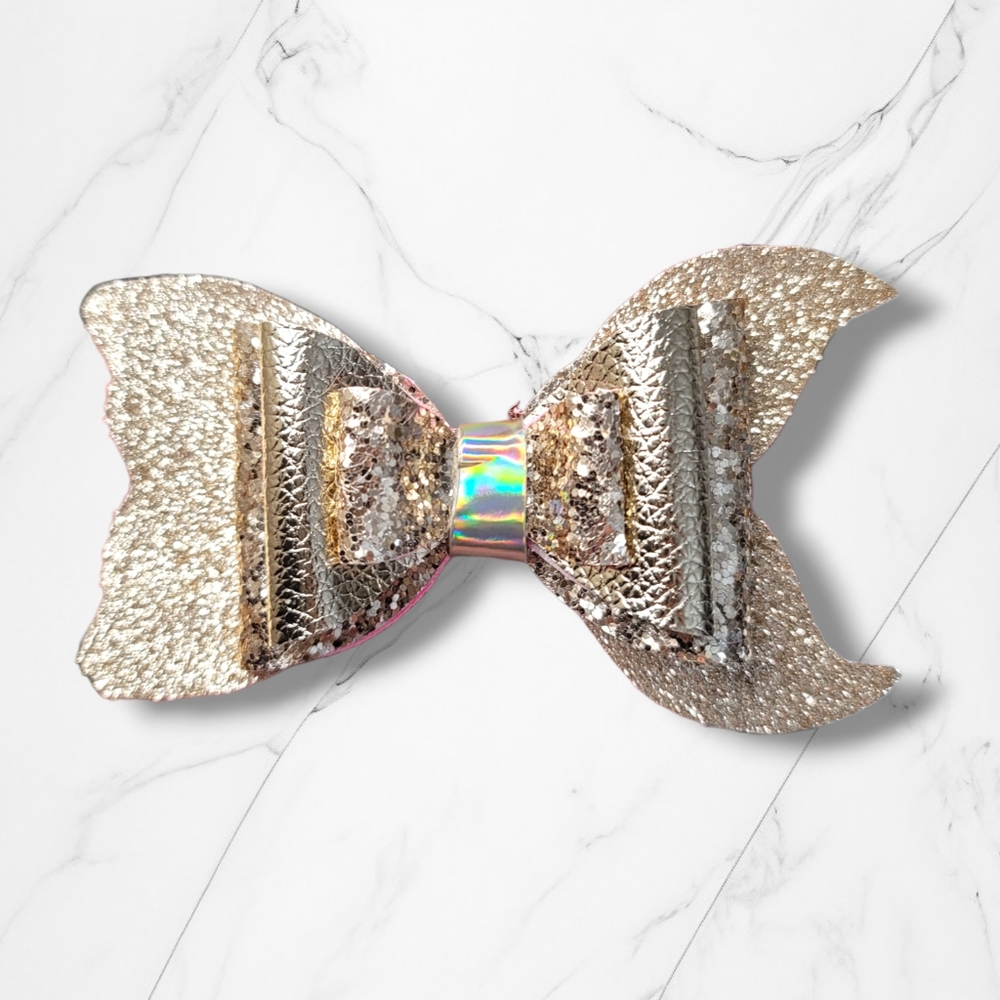 Pretty Hair Clips - Picture 5 of 5